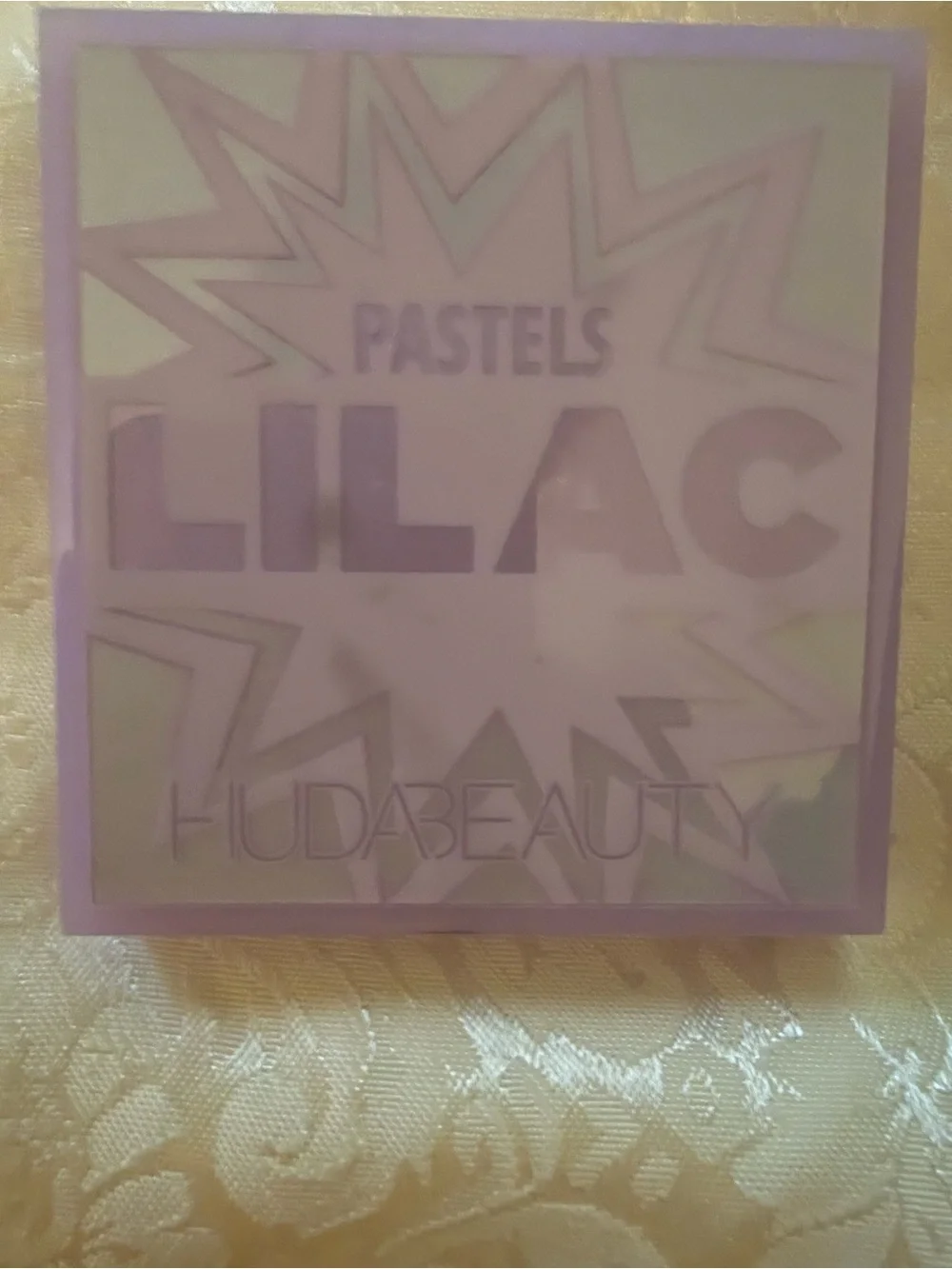 Huda Beauty Pastels Lilac Eyeshadow Palette Pressed Powder Shimmer Matte